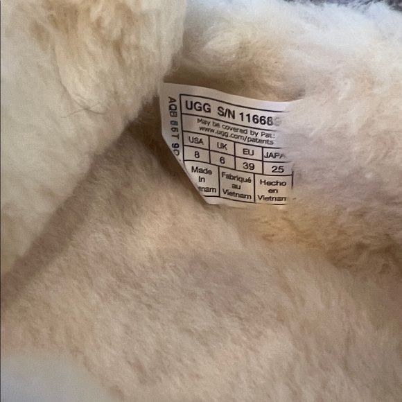 UGG Willow slipper women’s size 8 cognac color NWOB - Picture 6 of 10